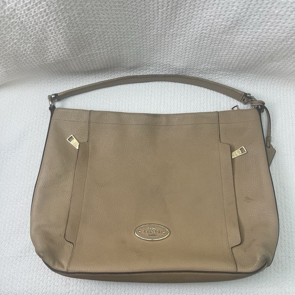 Coach Beige Pebbled Leather Shoulder Crossbody Bag Gold Hardware Removable Strap - Picture 9 of 10